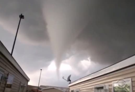 Image d'illustration pour Tornade inhabituelle en Dakota du Nord (Etats Unis - Vidéo)