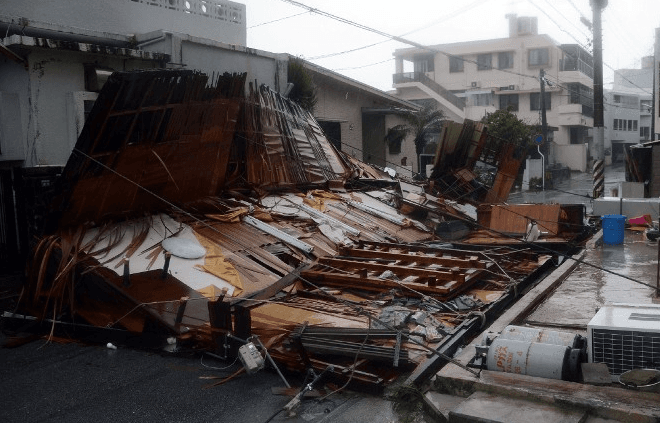 Image d'illustration pour Cyclone : typhon Neoguri (Pacifique - Japon - Okinawa)