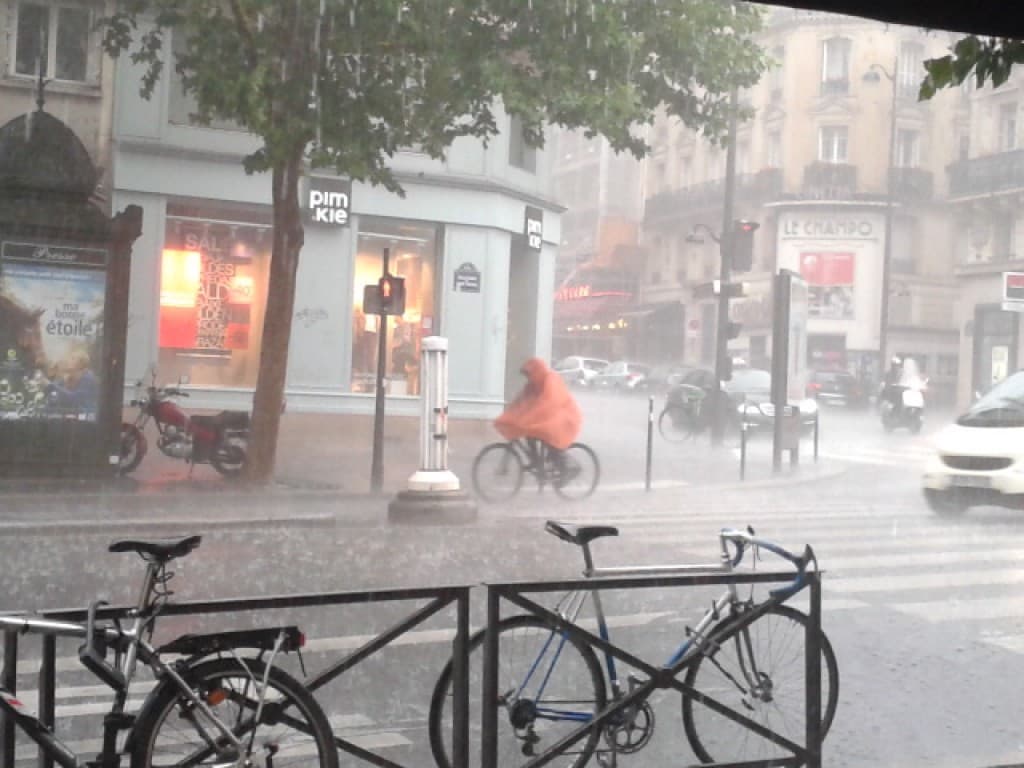 Image d'illustration pour Un début juillet 2012 automnal sur la France